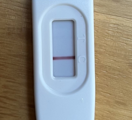 Line eyes pretty please