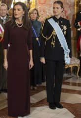 Royal Style: Take the Tiaras out of The Vault! Sparkles aren't just for Christmas!