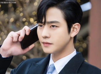 MsLatté’s Daebak Cybercafé (Kdrama addicts #48: Time for all the seasonal goodies, advent surprises and the weighing of the year’s dramas for the vote-off. Lazy holding title because I dropped the ball 😄