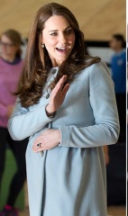 Meghan back on Instagram