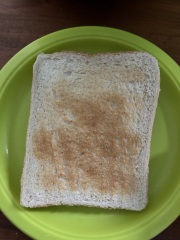 I need ideas on how to cut the toast