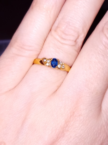 Can I have a look at your engagement rings?