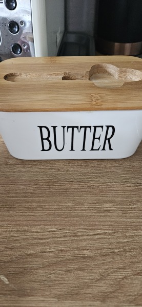Help me find a practical butter dish!🧈