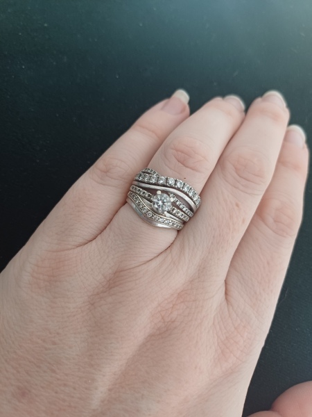 Can I have a look at your engagement rings?