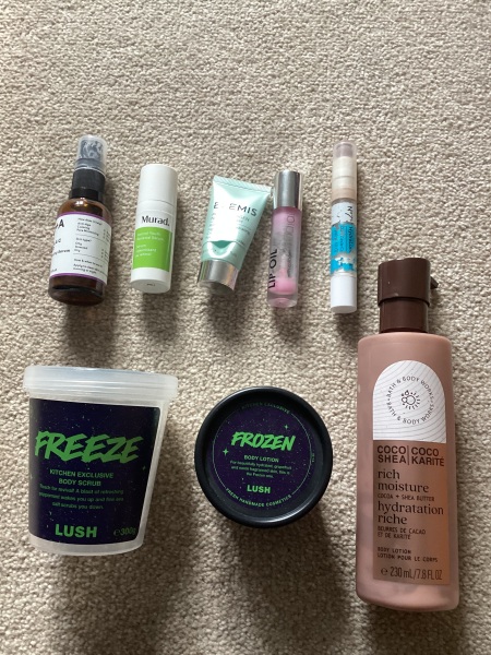 Tempted by beauty treats? Addicted to buying beauty products? Is your collection bursting with favourites? Join fellow beauty lovers in this supportive group!