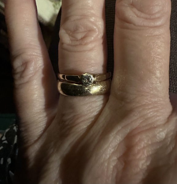 Can I have a look at your engagement rings?