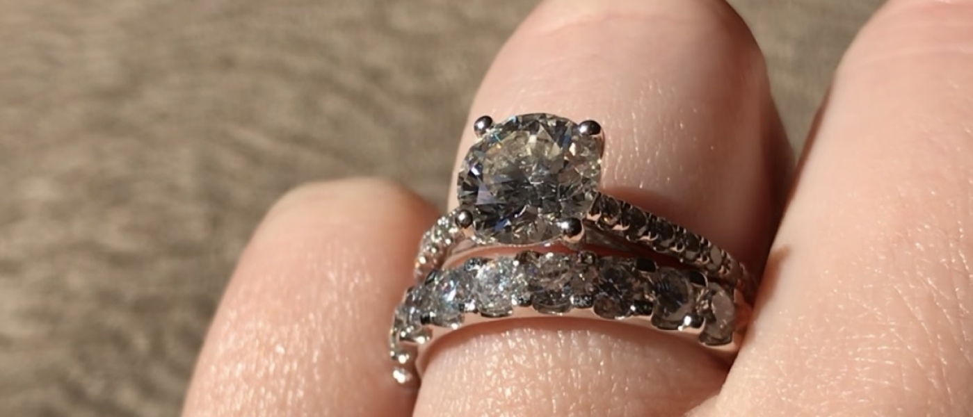 Can I have a look at your engagement rings?