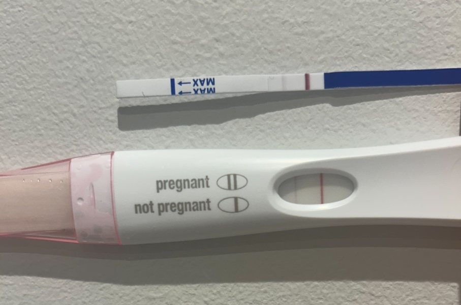 V faint tests 10dpo, no darker at 11dpo