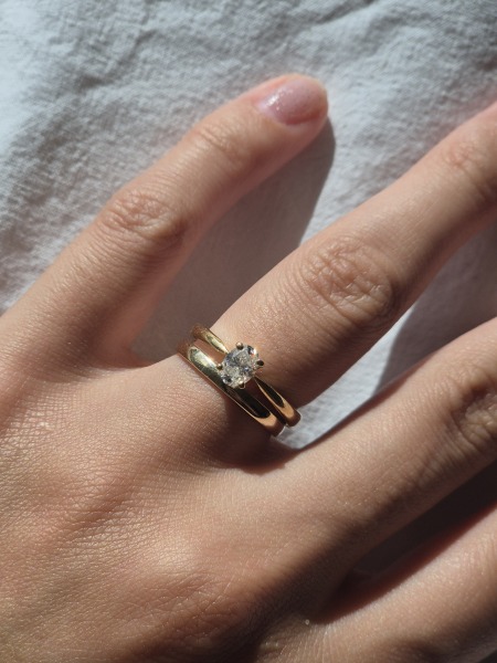 Can I have a look at your engagement rings?