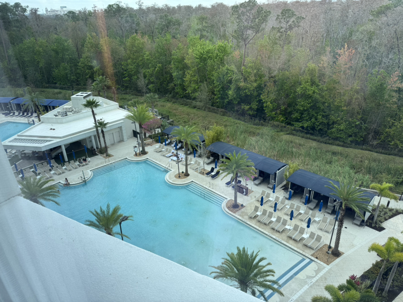 Come and tell us your dull and unexciting news 33: Calmly through the day