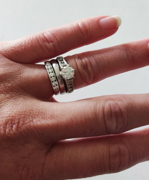 Can I have a look at your engagement rings?
