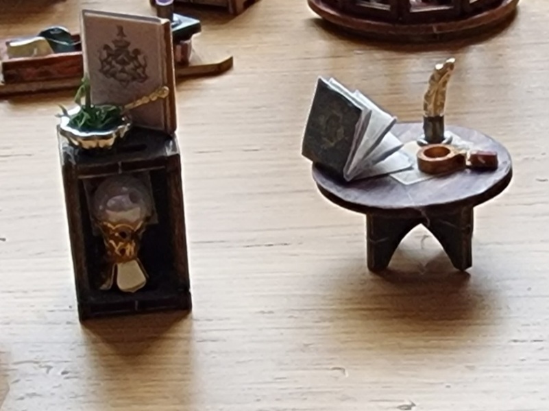 Come and tell us your dull and unexciting news 32: Calmly through the day