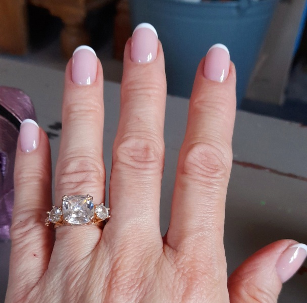 Can I have a look at your engagement rings?
