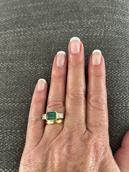 Can I have a look at your engagement rings?