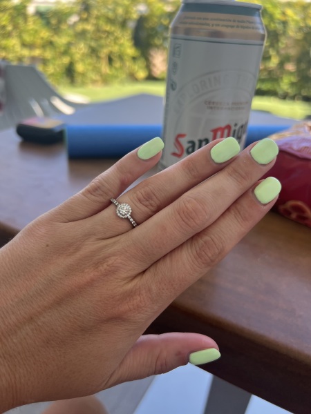 Can I have a look at your engagement rings?