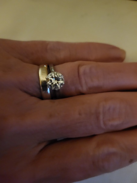 Can I have a look at your engagement rings?