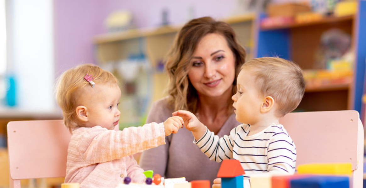Hotels with baby crèches?