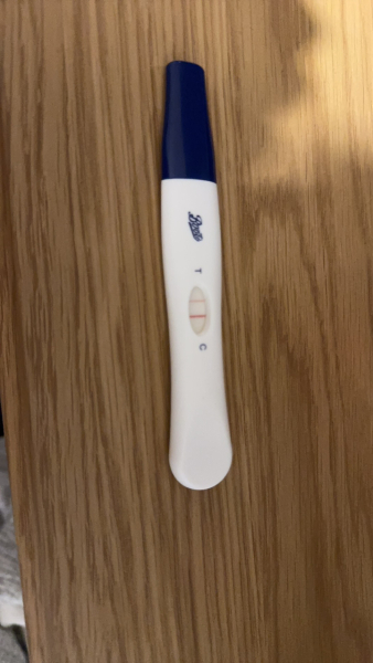 Line eyes or positive 11dpo?