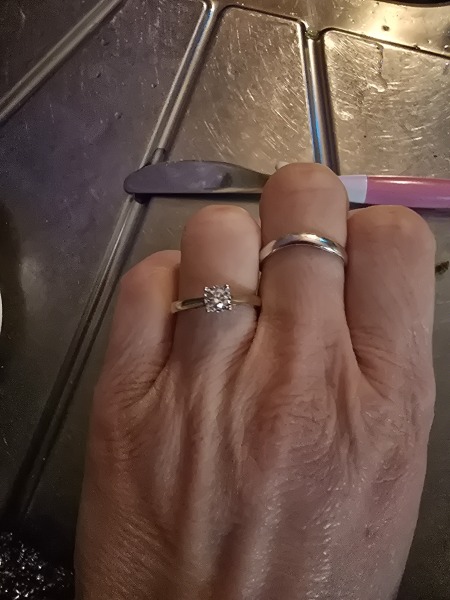 Can I have a look at your engagement rings?