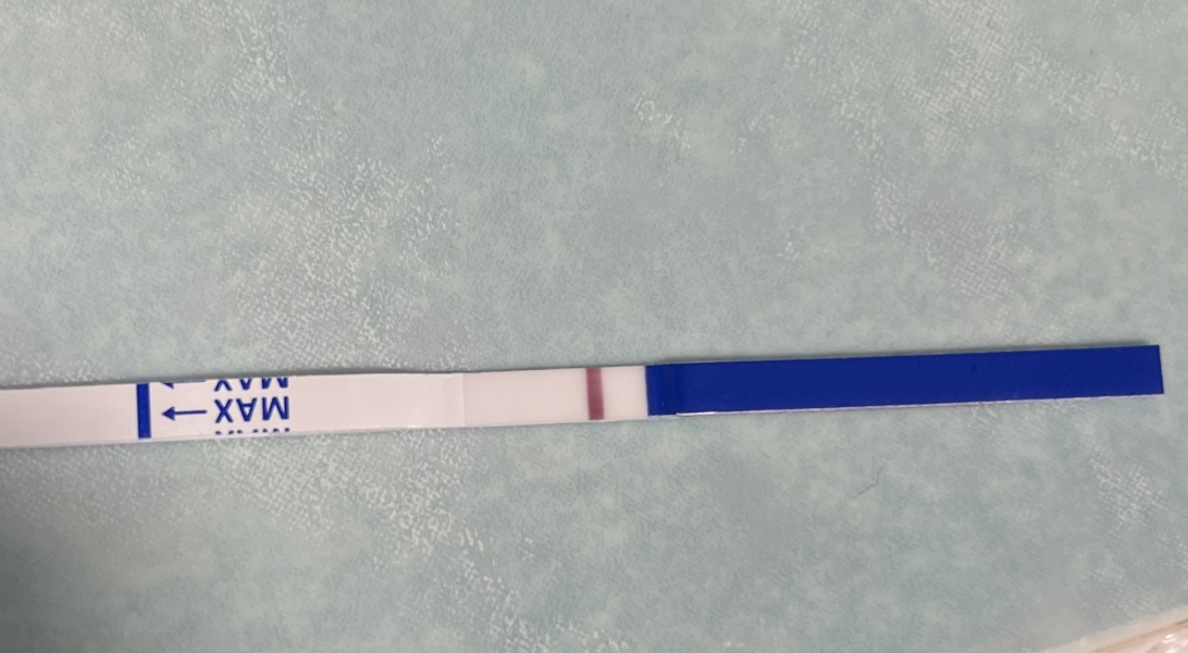 Line eyes please! Am I going mad? 9DPO