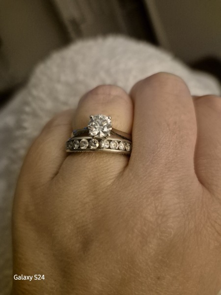 Can I have a look at your engagement rings?