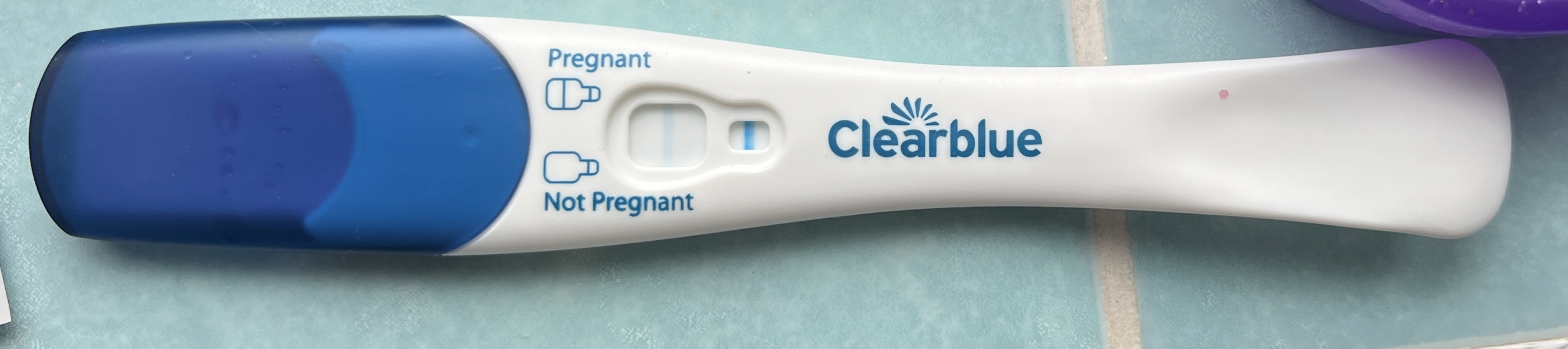 Line eyes please! Am I going mad? 9DPO