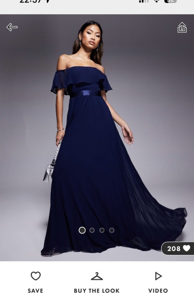 What would you wear to a black tie dinner as a 47 year old not-slim woman?