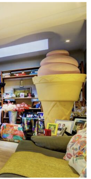 Rightmove property listing photo made me smile (lighthearted)