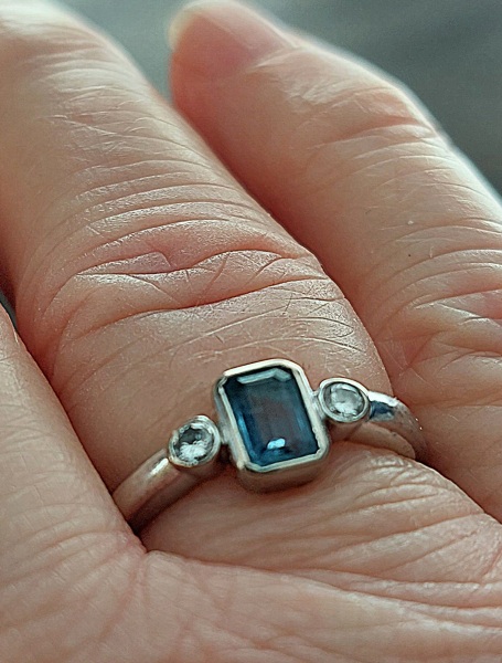 Can I have a look at your engagement rings?