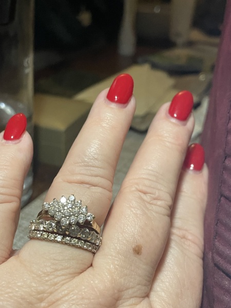 Can I have a look at your engagement rings?
