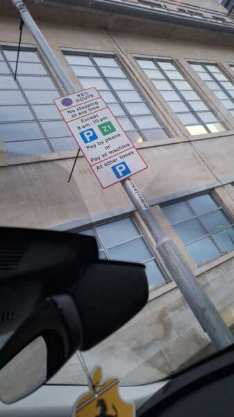 To think this parking sign is extremely confusing?
