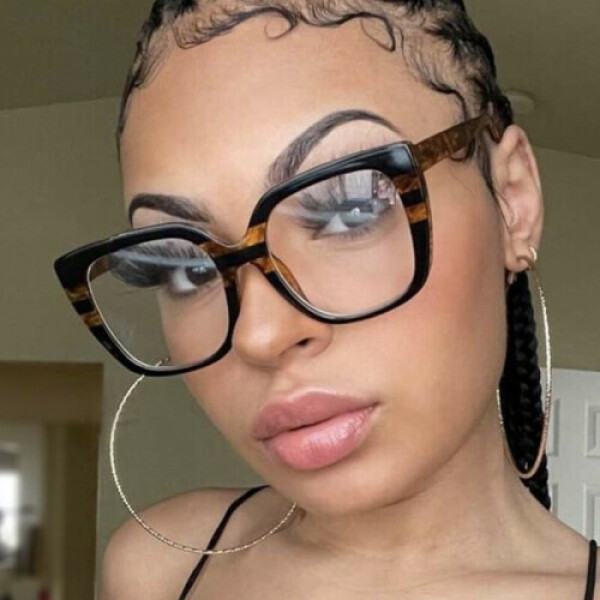 To dump him for wearing glasses?