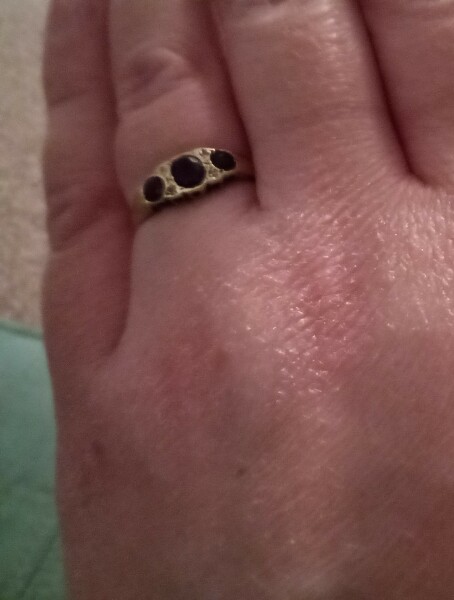 Can I have a look at your engagement rings?
