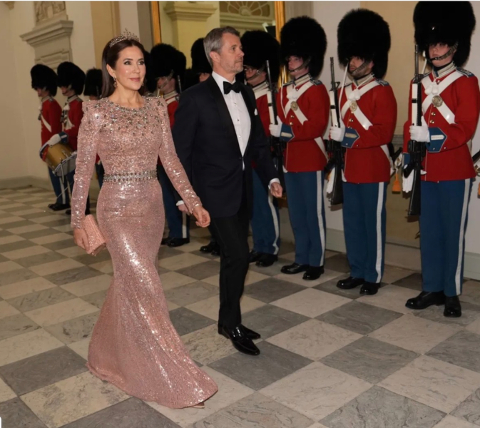 Royal Style: Take the Tiaras out of The Vault! Sparkles aren't just for Christmas!