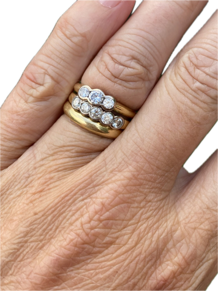 Can I have a look at your engagement rings?