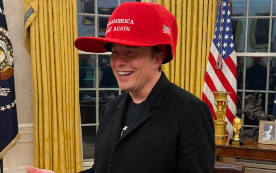 Thread 17: Starmer: Treading softly.