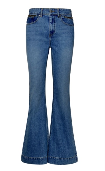 Wearing bootleg jeans second time around (now middle-aged)?