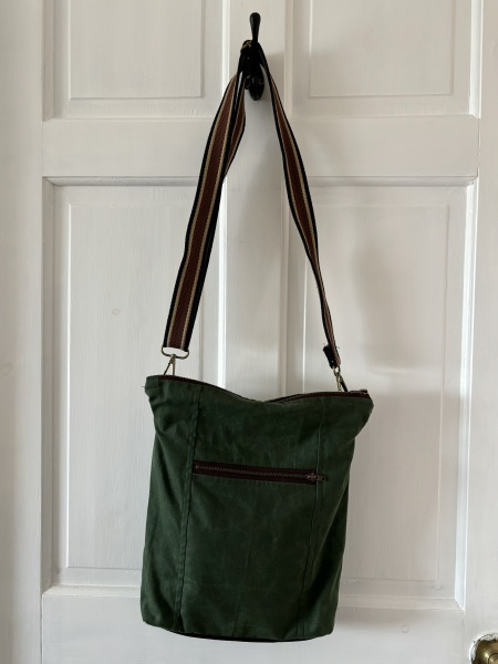 Stitch and bitch thread #10. There’s a pattern here