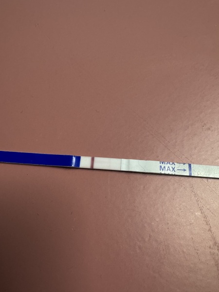 Line eyes or positive 11dpo?