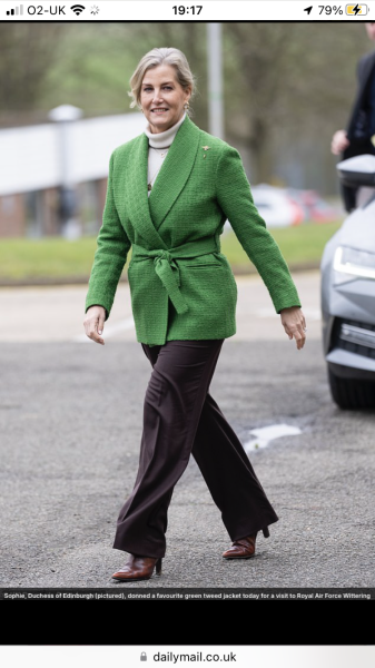 Royal Style: Take the Tiaras out of The Vault! Sparkles aren't just for Christmas!