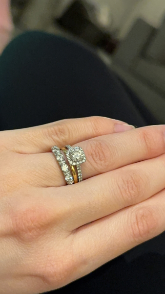 Can I have a look at your engagement rings?