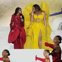 Women singers singing in their knickers.