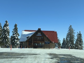 Come and tell us your dull and unexciting news 32: Calmly through the day