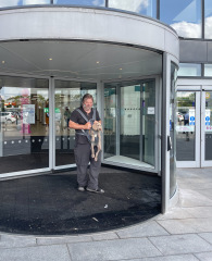 Buying a puppy. Breeder applying pressure for payment.