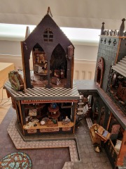 Come and tell us your dull and unexciting news 32: Calmly through the day