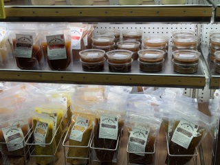 Come and tell us your dull and unexciting news 33: Calmly through the day