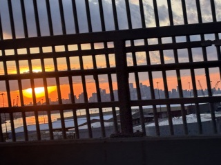 Come and tell us your dull and unexciting news 32: Calmly through the day