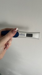 V faint tests 10dpo, no darker at 11dpo