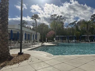 Come and tell us your dull and unexciting news 33: Calmly through the day