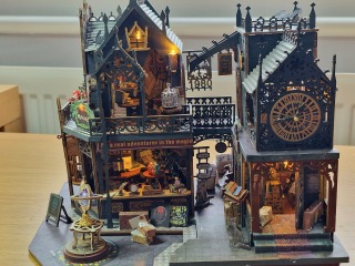 Come and tell us your dull and unexciting news 32: Calmly through the day